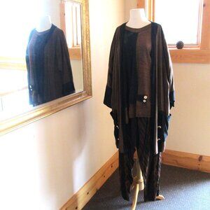 XL Kus Rayon Blend Tunic and Duster with Kusnadi Pants